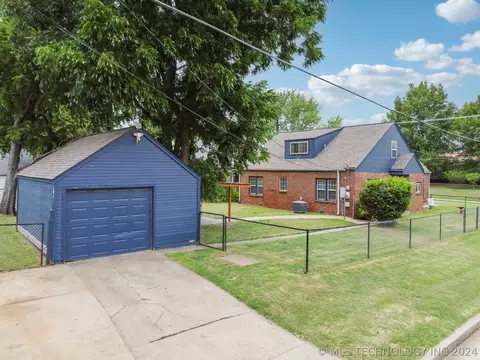 3420 E Archer St, Tulsa, OK 74115 photo 3