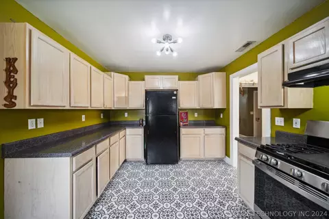 3420 E Archer St, Tulsa, OK 74115 photo 15