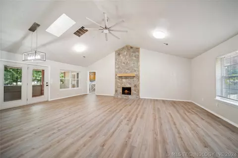 25 Hillcrest Road 1, Eufaula, OK 74432 photo 5