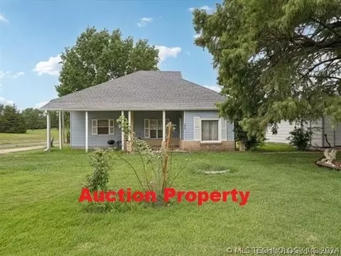 1000 N Elliott St, Pryor, OK 74361