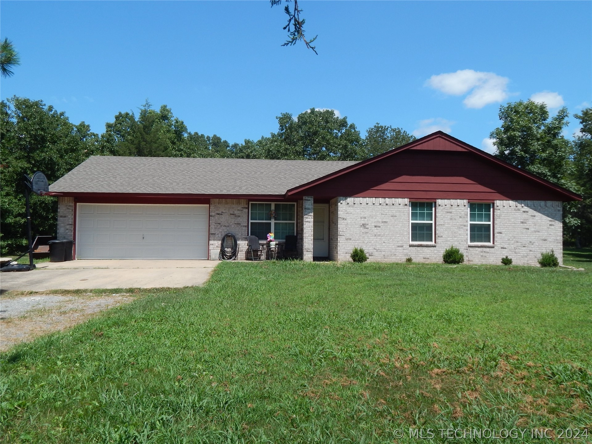 7167 E 618 Rd
