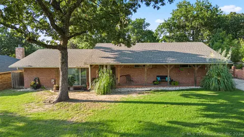 2026 E 13th, Ada, OK 74820 photo 1