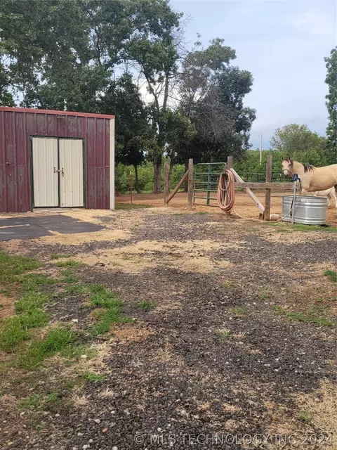 102899 S 4270 Rd, Checotah, OK 74426 photo 14