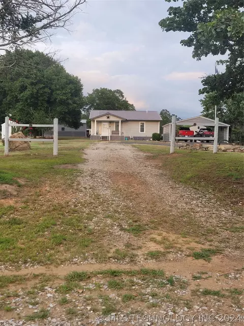 102899 S 4270 Rd, Checotah, OK 74426 photo 3