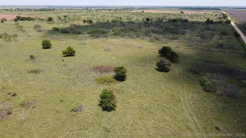 2860 N County Rd, Ryan, OK 73565 photo 2
