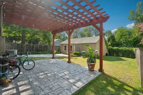 246 E 27th St, Tulsa, OK 74114 photo 37