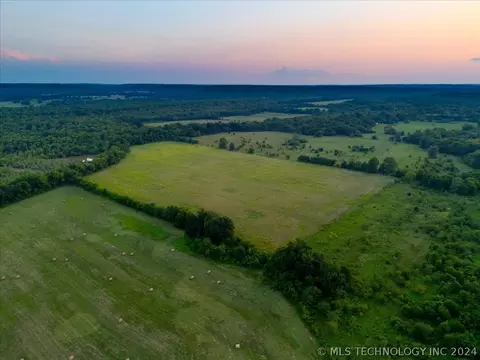 102 N 4070 Rd, Checotah, OK 74426 photo 8