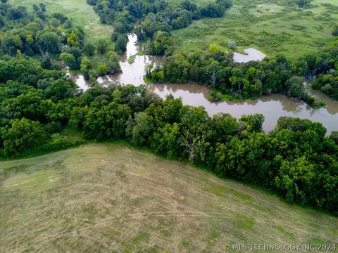 102 N 4070 Rd, Checotah, OK 74426 photo 26