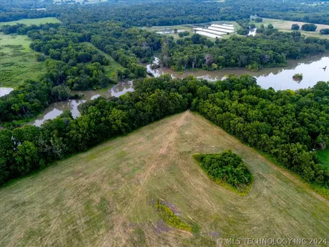 102 N 4070 Rd, Checotah, OK 74426 photo 22