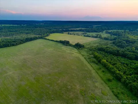 102 N 4070 Rd, Checotah, OK 74426 photo 3