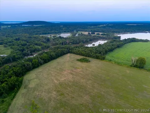 102 N 4070 Rd, Checotah, OK 74426 photo 11