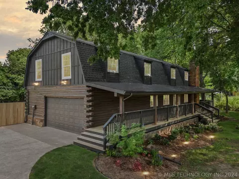 11761 S 267th East Ave, Coweta, OK 74429