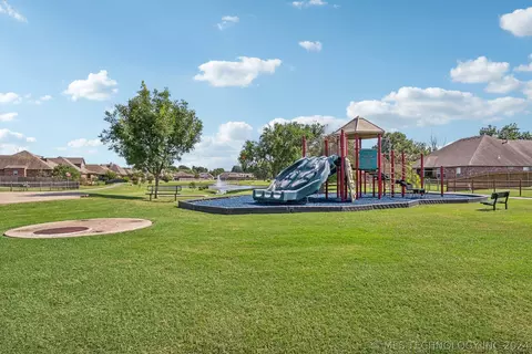 1305 E 134th St, Glenpool, OK 74033 photo 55