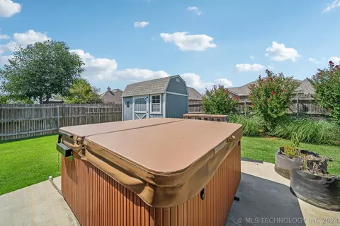1305 E 134th St, Glenpool, OK 74033 photo 45