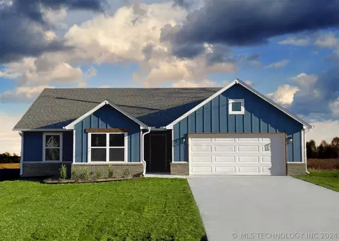 907 SE 2nd St, Pryor, OK 74361