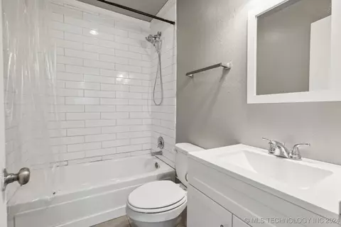 6710 E 8th St, Tulsa, OK 74112 photo 10