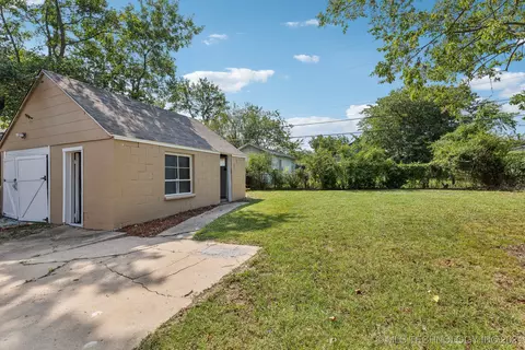 6710 E 8th St, Tulsa, OK 74112 photo 14