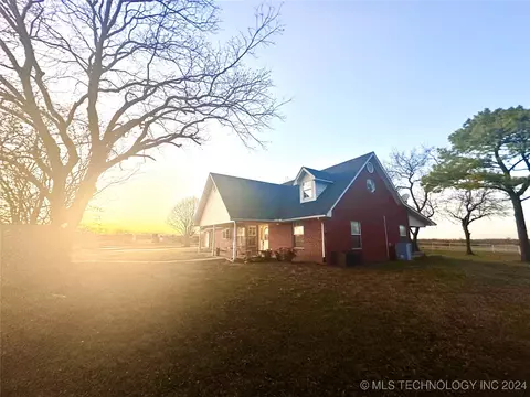 1708 Rodeo Rd, Durant, OK 74701 photo 1