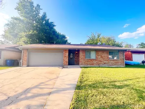 10607 E 33rd Pl, Tulsa, OK 74146 photo 1