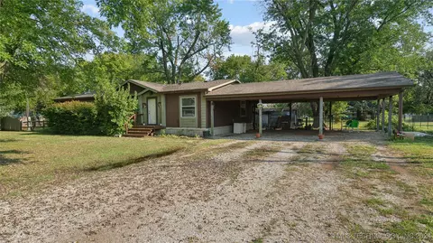 202 E Duncan Rd, Haskell, OK 74436 photo 2