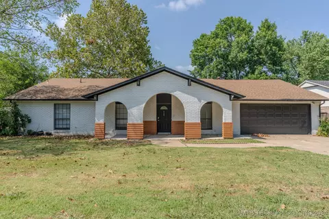 9103 E 67th Ct, Tulsa, OK 74133 photo 1