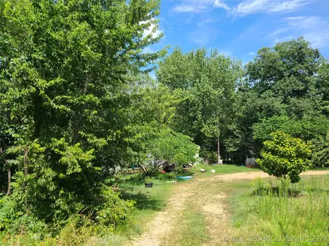 465575 W Hwy 51, Stilwell, OK 74960