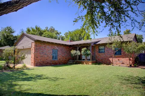 1535 E 60th St, Tulsa, OK 74105