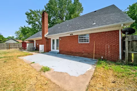 1715 E 59th St, Tulsa, OK 74105 photo 35
