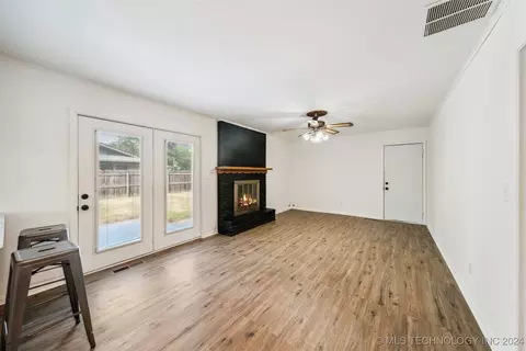1715 E 59th St, Tulsa, OK 74105 photo 15