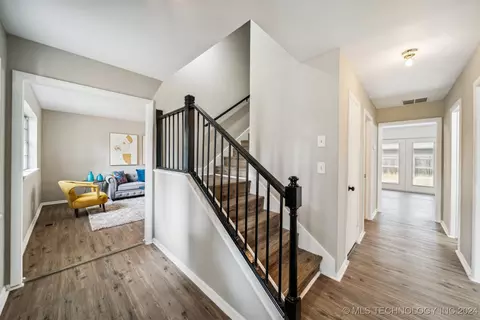 1715 E 59th St, Tulsa, OK 74105 photo 7