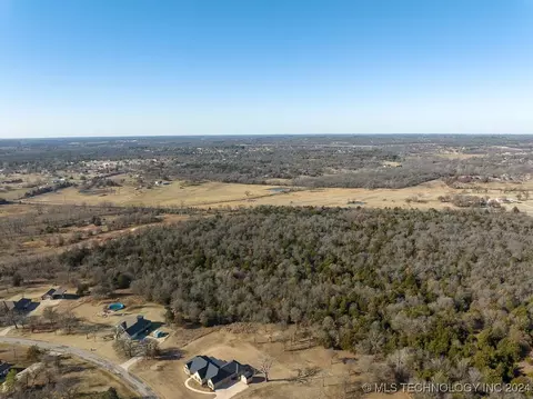 4 S Dobbs Rd, Harrah, OK 74857 photo 41