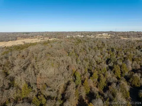 4 S Dobbs Rd, Harrah, OK 74857 photo 31