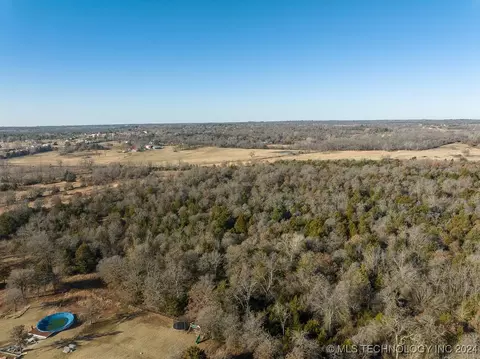 4 S Dobbs Rd, Harrah, OK 74857 photo 26