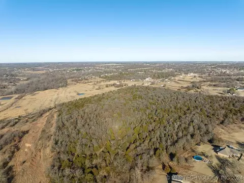 4 S Dobbs Rd, Harrah, OK 74857 photo 42