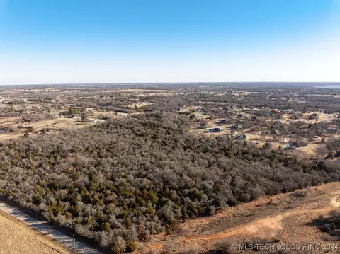 4 S Dobbs Rd, Harrah, OK 74857 photo 27