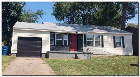 55 E 52nd St, Tulsa, OK 74105 photo 1