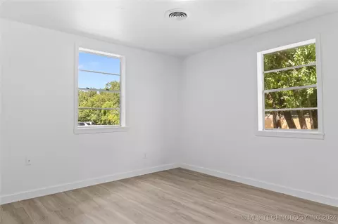 1202 W Beech St, Durant, OK 74701 photo 9