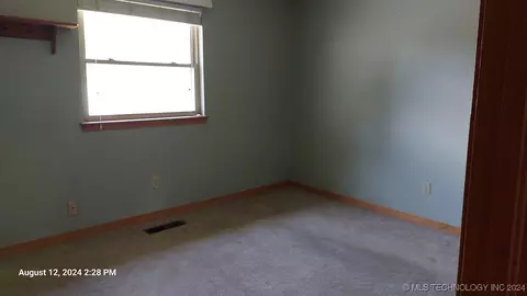 9305 E 48th St, Tulsa, OK 74145 photo 11