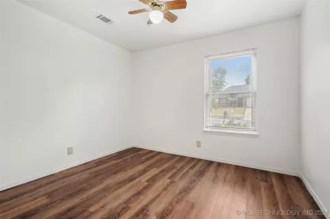 1415 E 138th Pl, Glenpool, OK 74033 photo 22