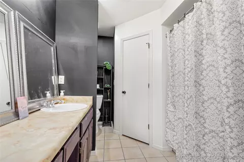 1415 E 138th Pl, Glenpool, OK 74033 photo 17