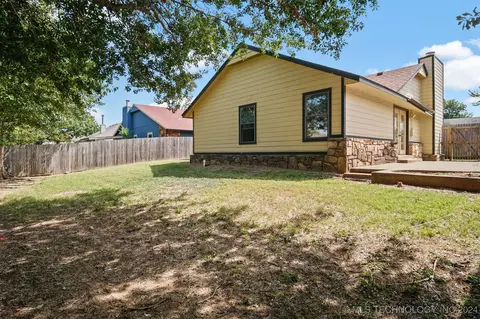 1401 E 138th Pl, Glenpool, OK 74033 photo 31