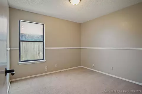 1401 E 138th Pl, Glenpool, OK 74033 photo 21