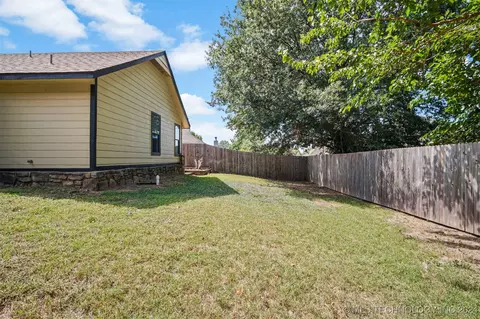 1401 E 138th Pl, Glenpool, OK 74033 photo 29