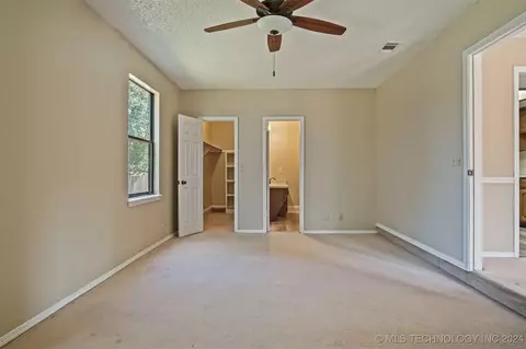 1401 E 138th Pl, Glenpool, OK 74033 photo 17