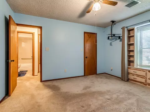 9322 E 48th St, Tulsa, OK 74145 photo 21