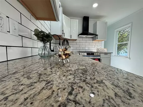 3544 E King Pl, Tulsa, OK 74115 photo 3