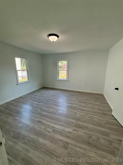 3544 E King Pl, Tulsa, OK 74115 photo 13