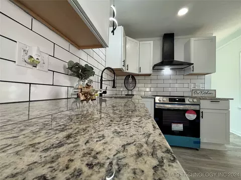 3544 E King Pl, Tulsa, OK 74115 photo 23