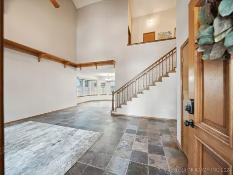 8619 E 87th Pl, Tulsa, OK 74133 photo 5