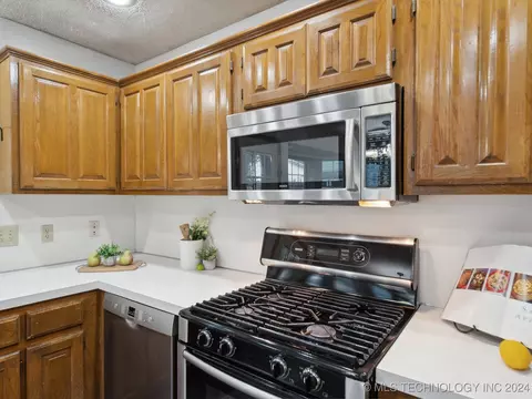 8619 E 87th Pl, Tulsa, OK 74133 photo 14